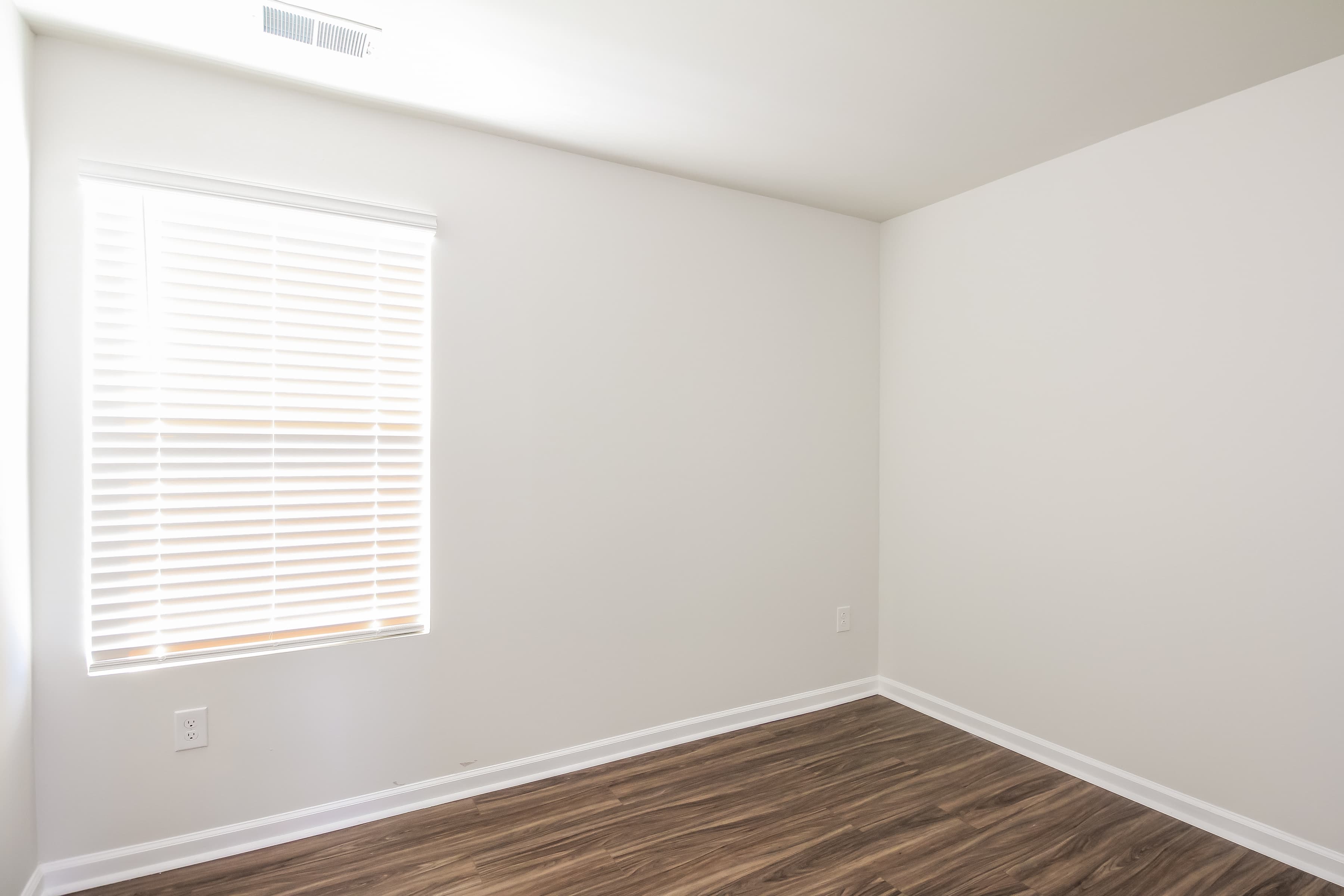 Unit image 9
