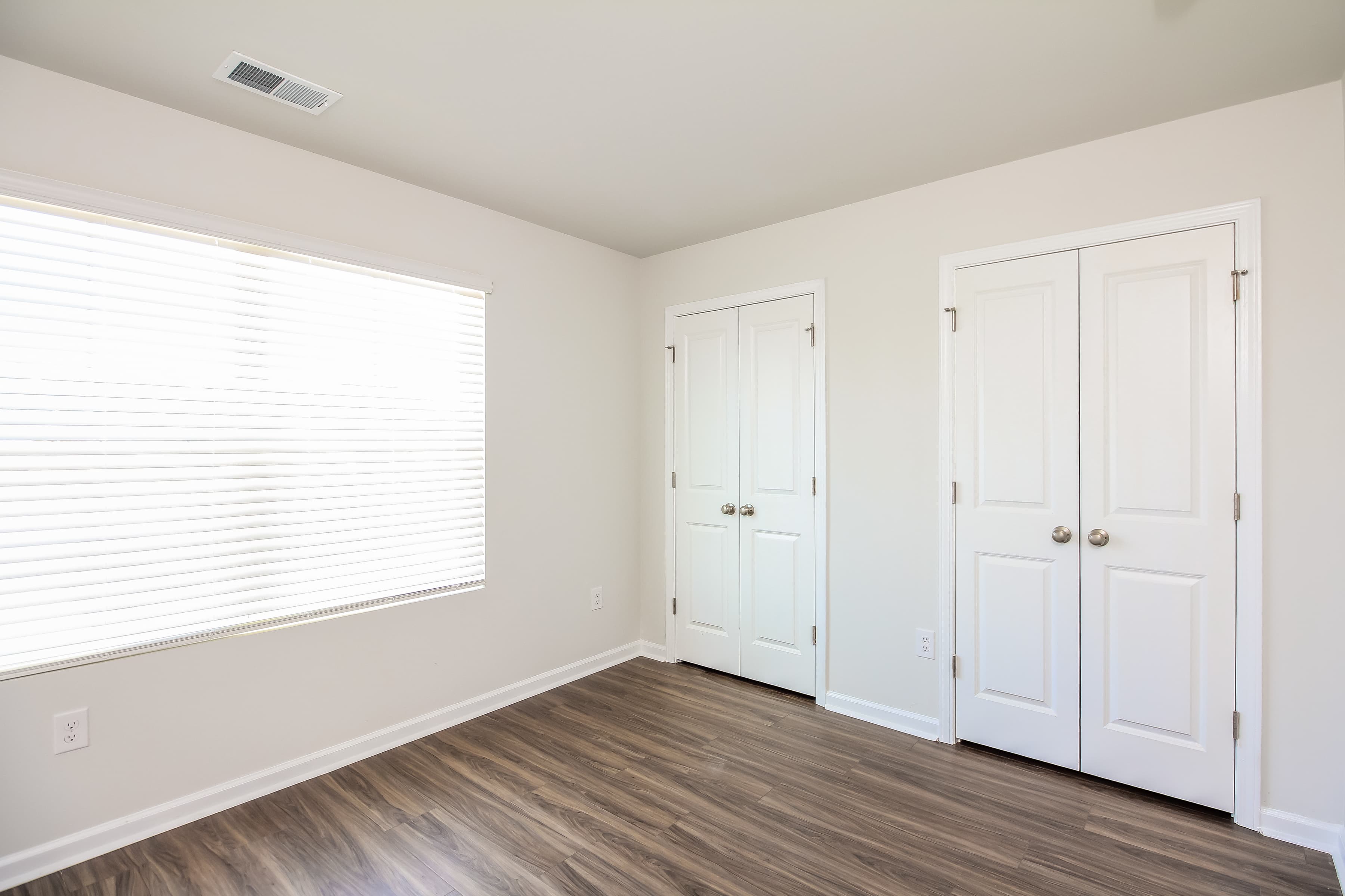 Unit image 11