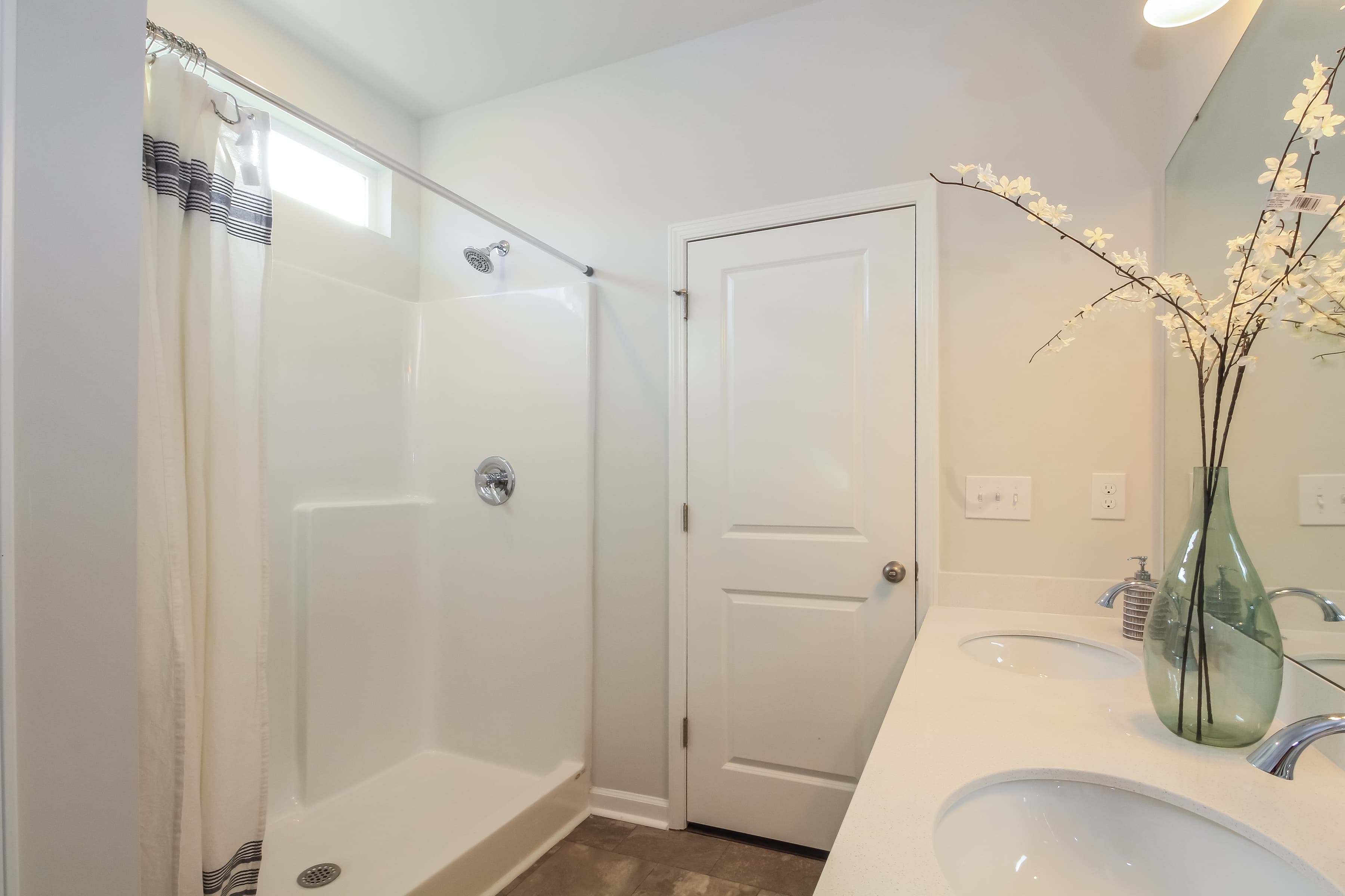 Unit image 9